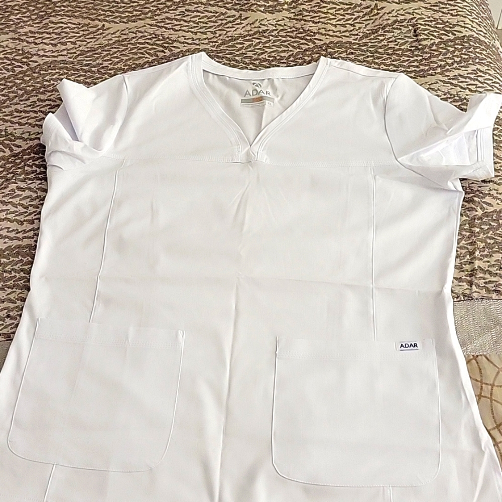 LOT of Adar White Scrub tops size XL